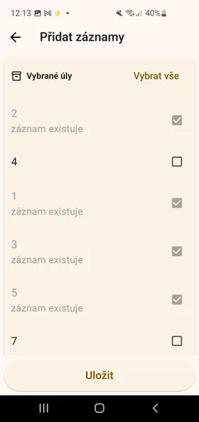 Výběr chybějících úlů se zamčenými zaškrtnutími